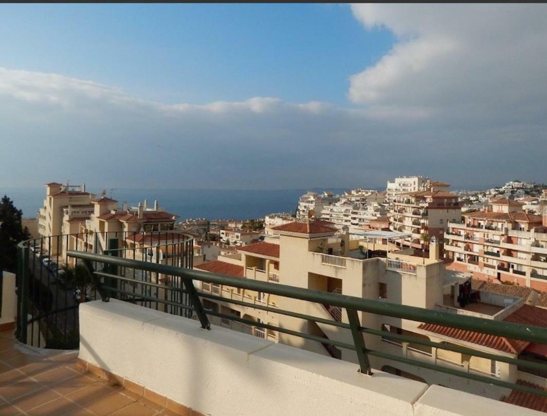 Atico 3 Habitaciones Benalmadena Costa Con Jacuzzi Y Barbacoa Privado Exterior photo